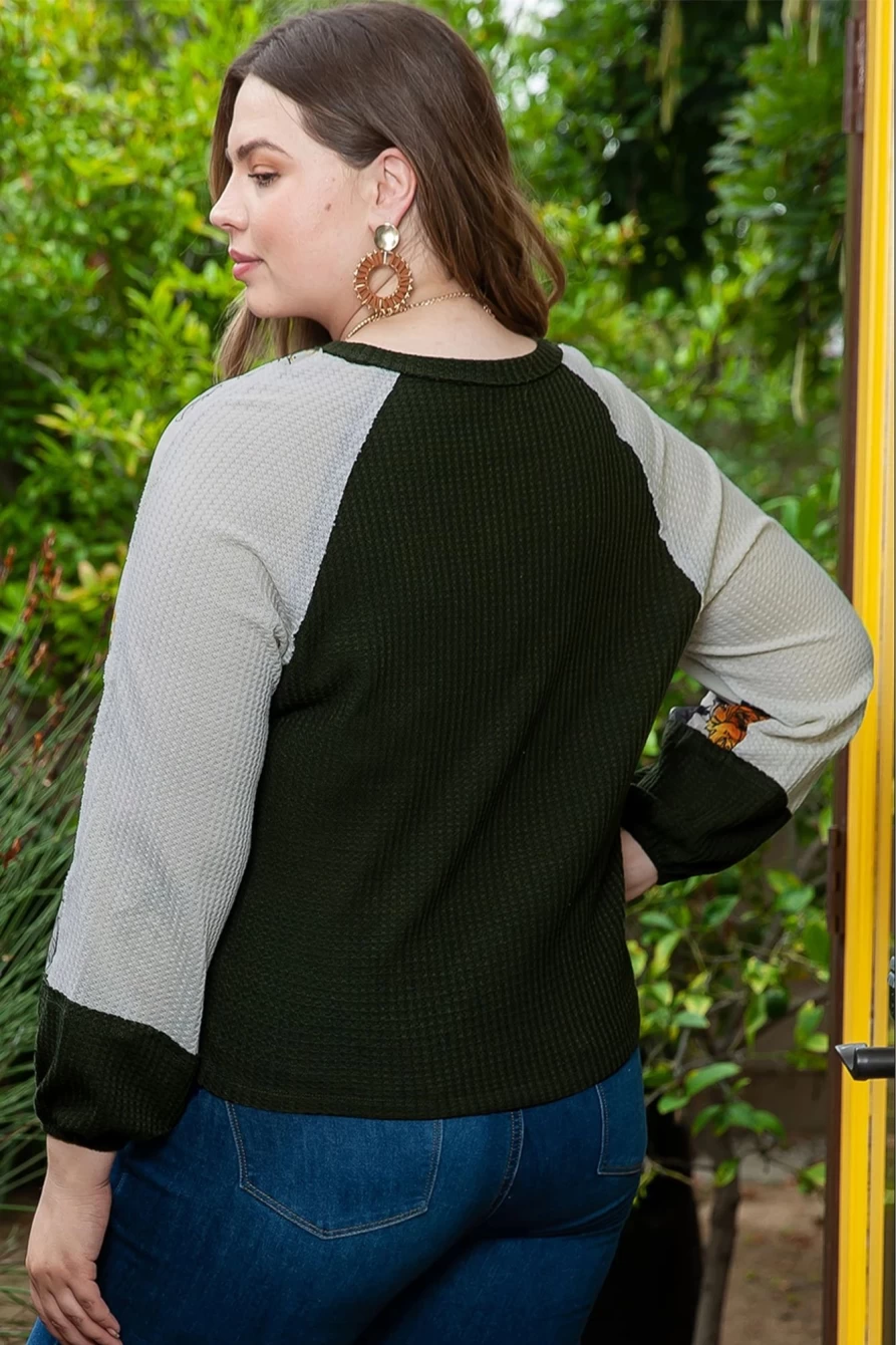 Shewin Women's Plus Size Green Floral Patchwork Knit Top with Raglan Sleeves
